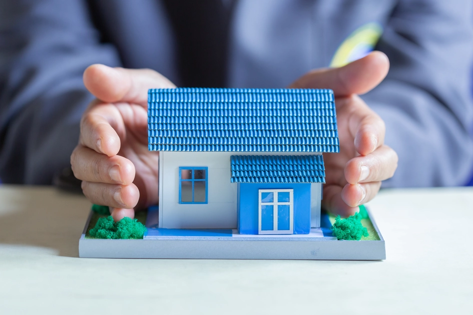 Tips for Dealing with Insurance Claims for Roof Damage in Melbourne